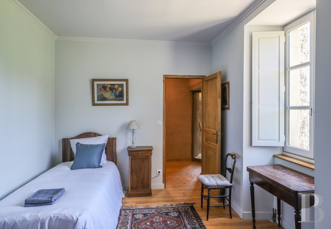 A well preserved and fully restored family chateau in Castanet, Tarn-et-Garonne - photo  n°29